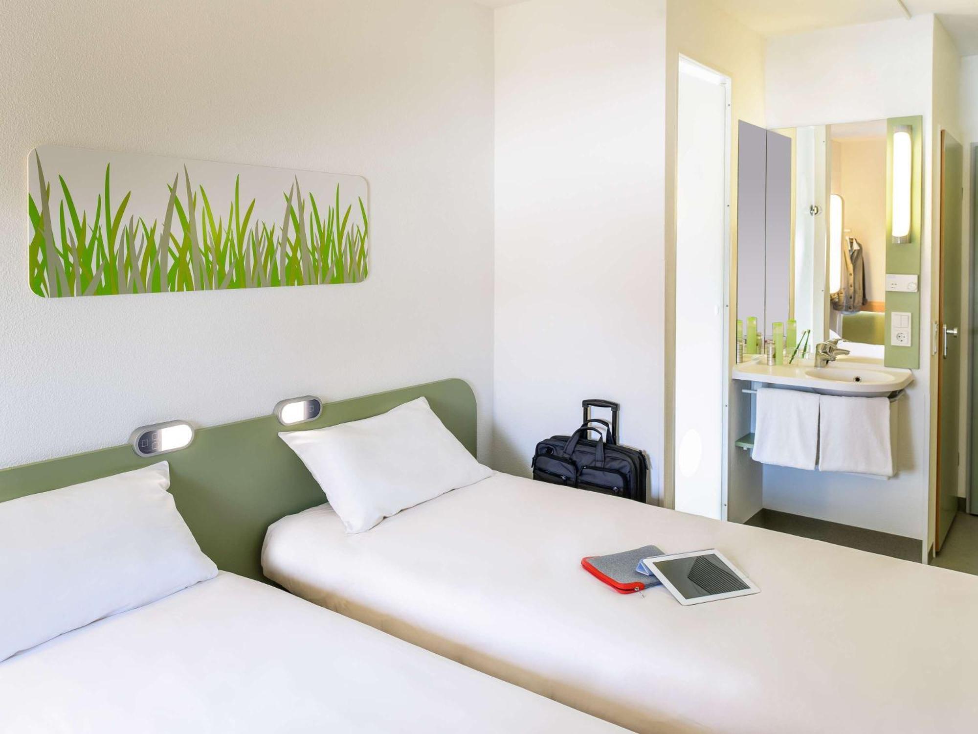Ibis Budget Nantes Sainte Luce - Hotel Renove Екстер'єр фото