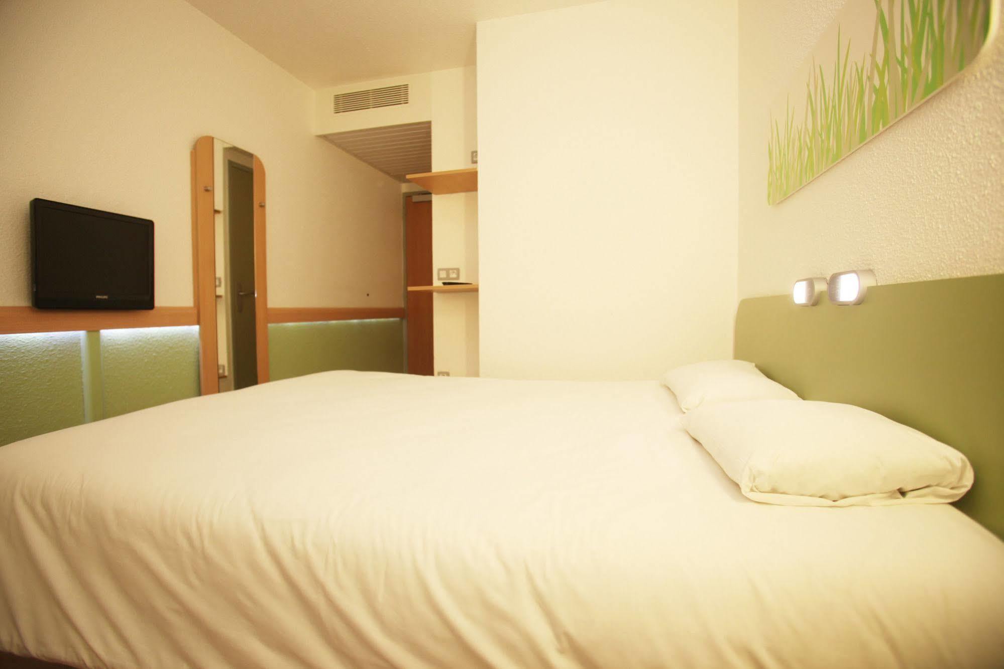 Ibis Budget Nantes Sainte Luce - Hotel Renove Екстер'єр фото
